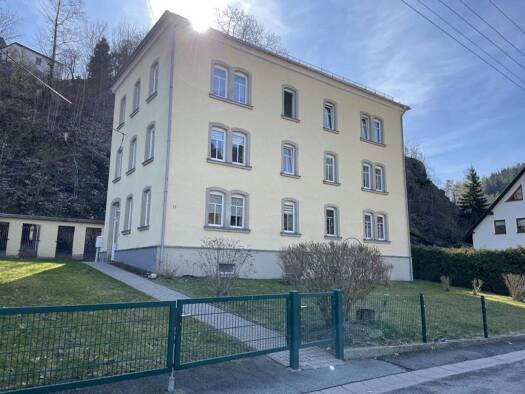 Wohnung zur Miete 340 € 2 Zimmer 49 m² Lobenstein Bad Lobenstein 07356