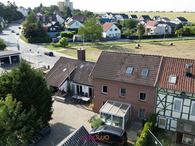 Doppelhaushälfte zum Kauf 310.000 € 6 Zimmer 213,4 m² 495 m² Grundstück Thiede Nordost 38239