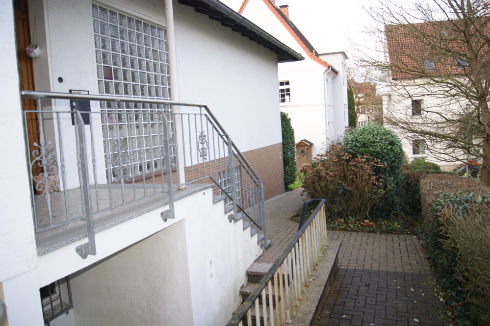 Einfamilienhaus zum Kauf 359.900 € 4 Zimmer 140 m²<br/>Wohnfläche 460 m²<br/>Grundstück Detmold - Kernstadt Detmold 32756