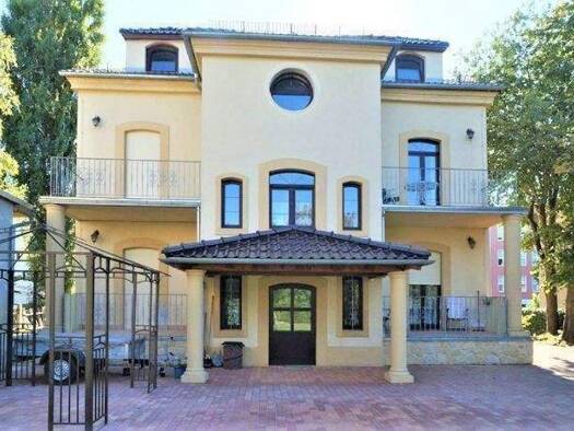 Wohnung zur Miete 1.500 € 4 Zimmer 112 m² 1. Geschoss frei ab sofort Reick Ortsamtsbereich Prohlis 01237