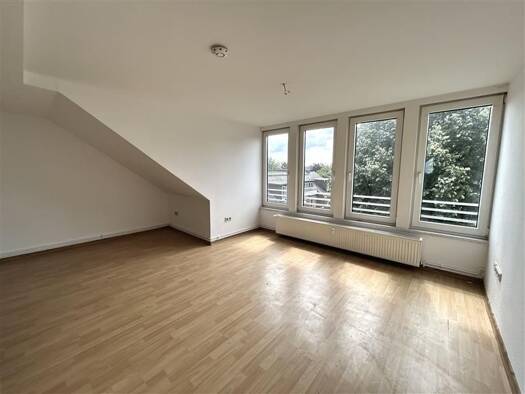 Wohnung zur Miete 339 € 3 Zimmer 47,8 m² 3. Geschoss frei ab 01.08.2026 Flensburgerstraße 9 Geestemünde Bremerhaven 27570