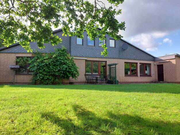 Einfamilienhaus zum Kauf 295.000 € 5 Zimmer 134 m² 955 m² Grundstück Brunsbüttel 25541