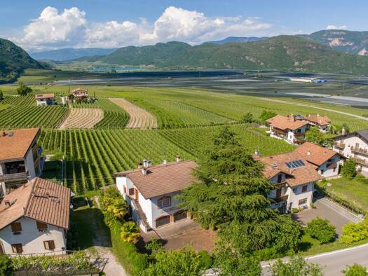 Einfamilienhaus zum Kauf 1.200.000 € 7 Zimmer 267 m² In der Au 18 Tramin an der Weinstraße 39040