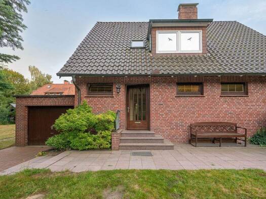 Einfamilienhaus zum Kauf 295.000 € 5 Zimmer 115 m² 1.491 m² Grundstück frei ab sofort Undeloh Undeloh 21274
