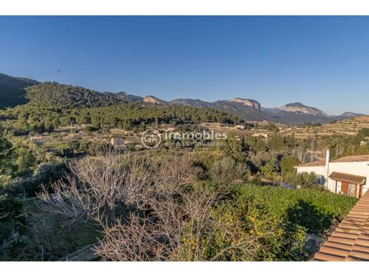 Villa zum Kauf 695.000 € 3 Zimmer 120 m² 1.900 m² Grundstück Alaró 07340