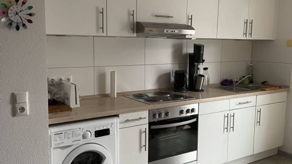 WG-Zimmer zur Miete 320 € 18 m² EG frei ab 01.04.2026 Artilleriestr. 25 Wesertor Kassel 34117