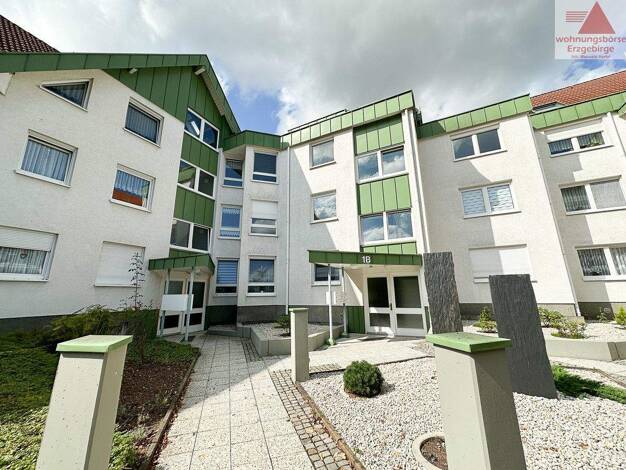 Wohnung zur Miete 552 € 3 Zimmer 69 m² 2. Geschoss frei ab 01.05.2026 Glauchau 08371