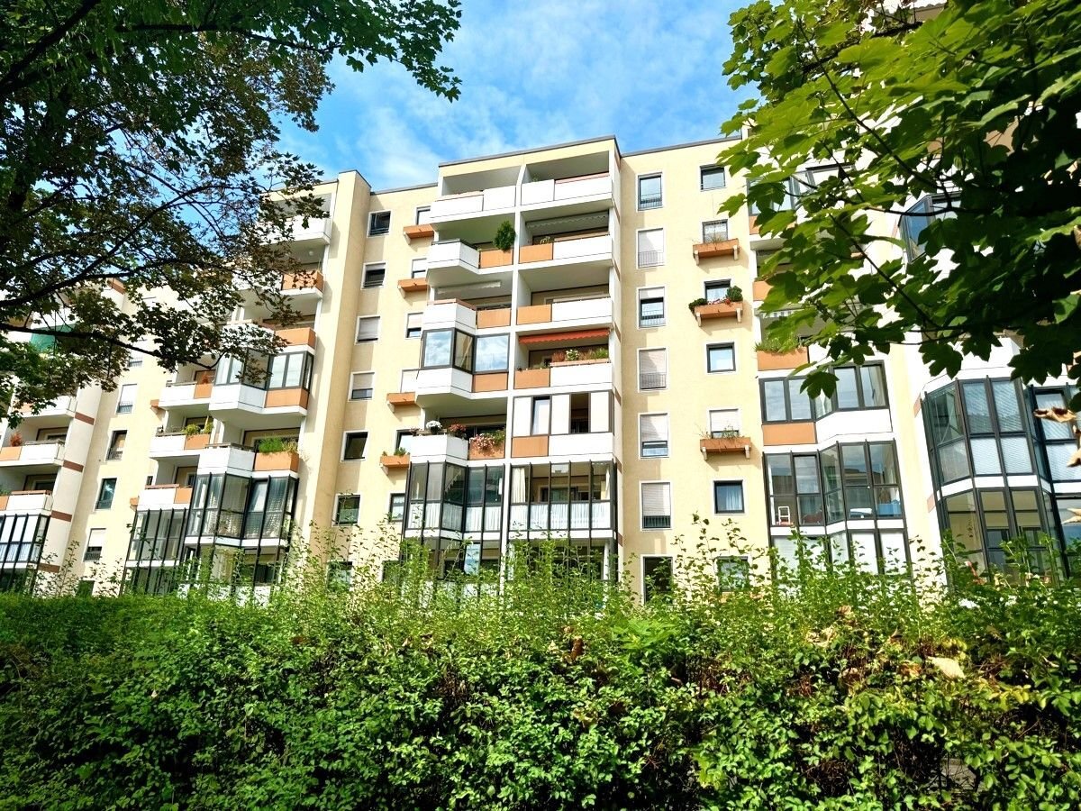 Wohnung zum Kauf 369.000 € 3 Zimmer 81 m²<br/>Wohnfläche 1.<br/>Geschoss ab sofort<br/>Verfügbarkeit Am Schäfflerbach Augsburg 86153