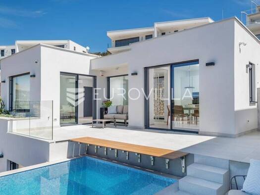 Einfamilienhaus zum Kauf - Erstbezug 780.000 € 3 Zimmer 135 m² Sevid Marina 21222