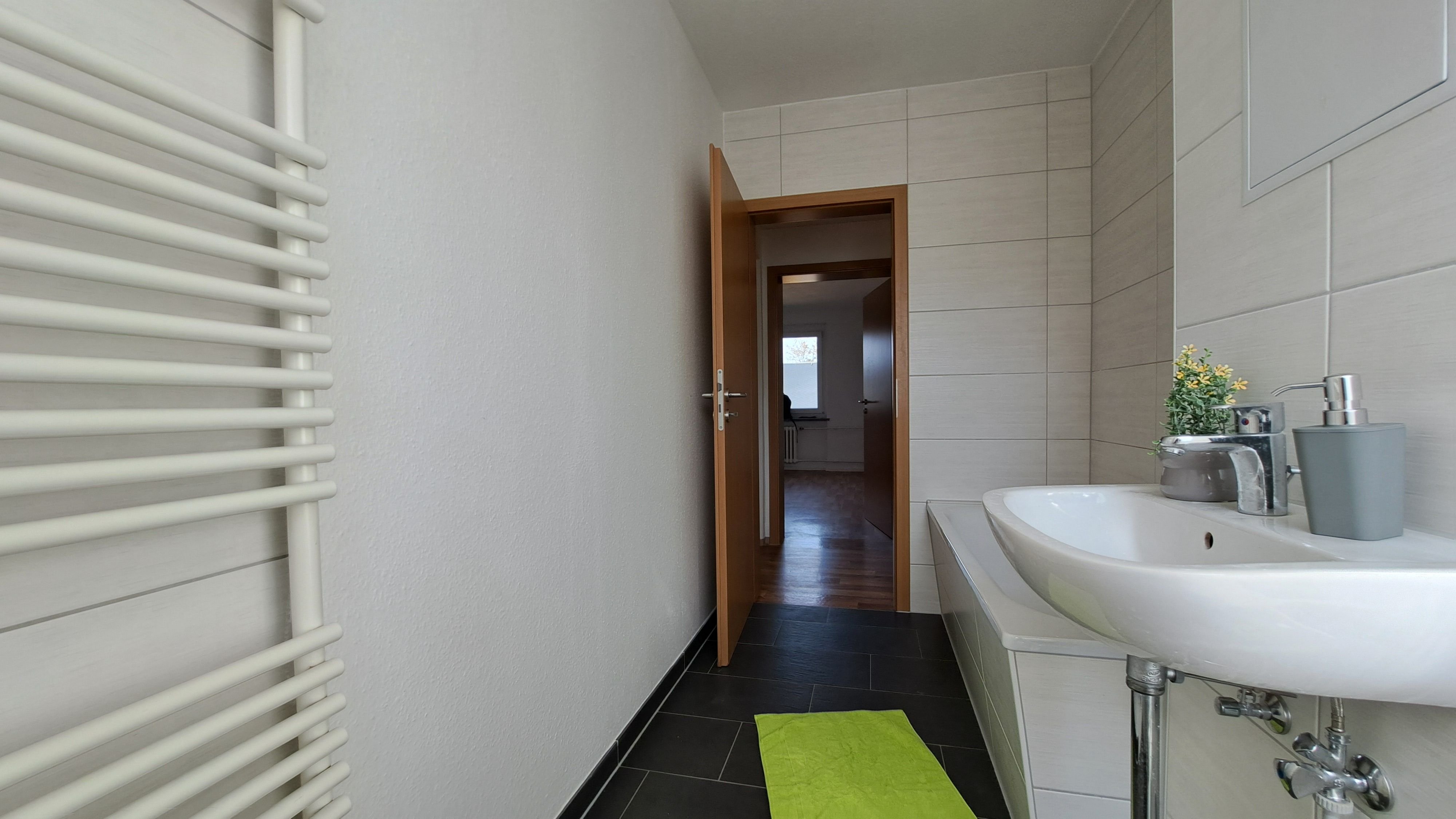 Wohnung zur Miete 457 € 4 Zimmer 83 m²<br/>Wohnfläche 2.<br/>Geschoss ab sofort<br/>Verfügbarkeit Rudolf-Virchow-Str. 7 Stollberg Stollberg/Erzgebirge 09366