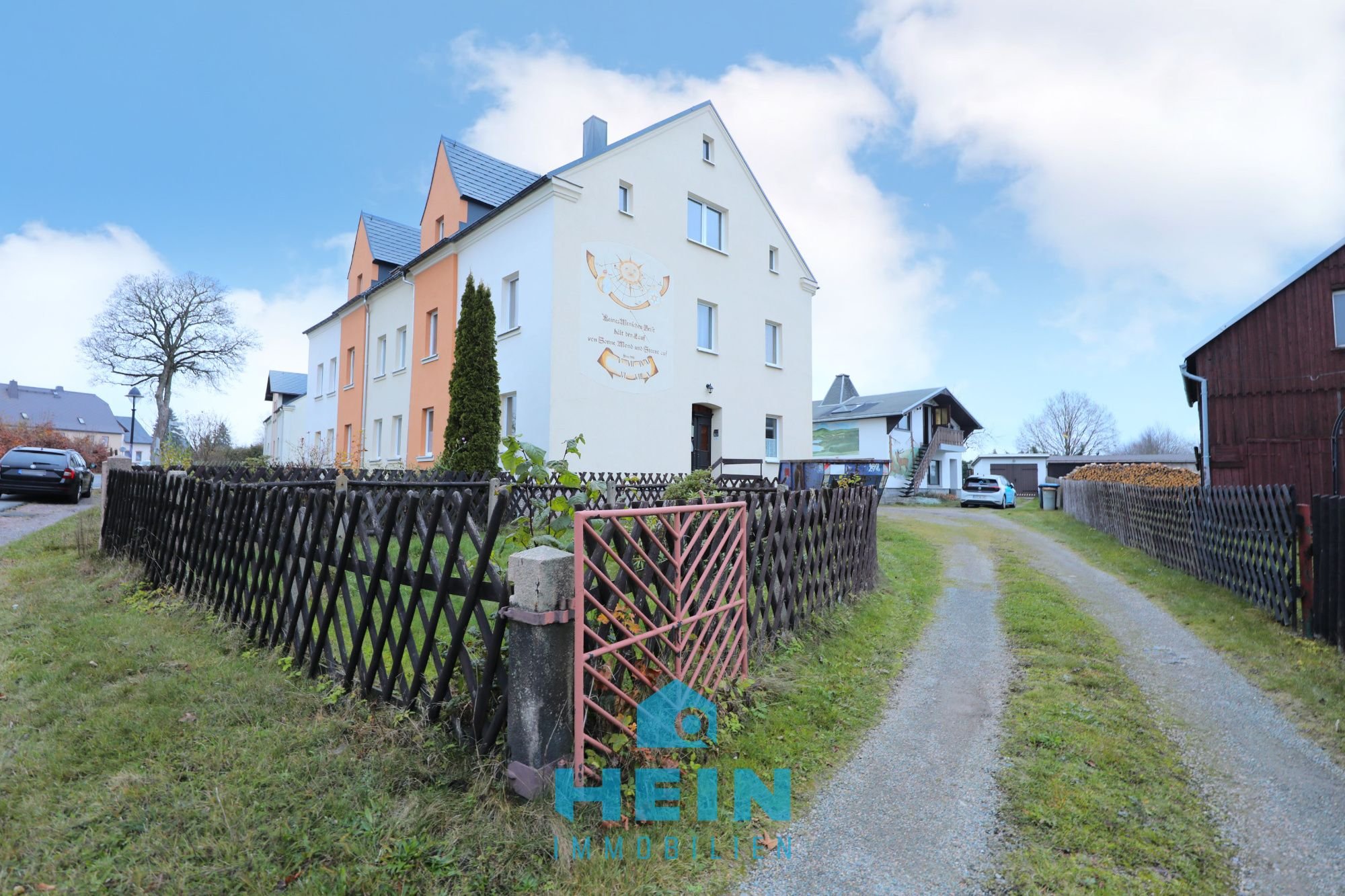 Mehrfamilienhaus zum Kauf 184.500 € 12 Zimmer 280 m²<br/>Wohnfläche 1.560 m²<br/>Grundstück Hundshübel Stützengrün 08328