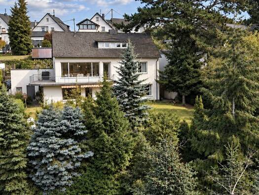 Einfamilienhaus zum Kauf 495.000 € 8 Zimmer 232 m² 1.066 m² Grundstück Mayen Mayen 56727