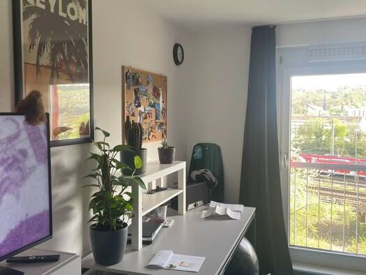 Wohnung zur Miete 350 € 1 Zimmer 14 m² Geschoss 5/6 frei ab sofort Mettinger Straße 117 Stadtmitte Esslingen am Neckar 73728