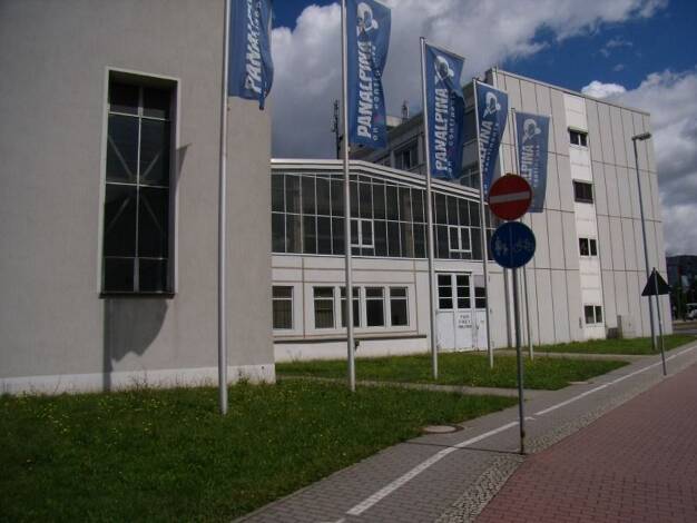 Büro zur Miete provisionsfrei 9,50 € 241 m² Bürofläche Klotzsche Ortsamtsbereich Klotzsche 01109
