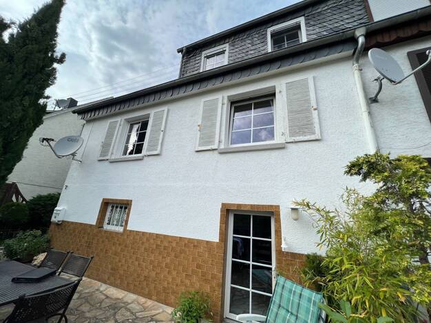 Doppelhaushälfte zum Kauf 205.000 € 7 Zimmer 118 m² 359 m² Grundstück Martinstein 55627