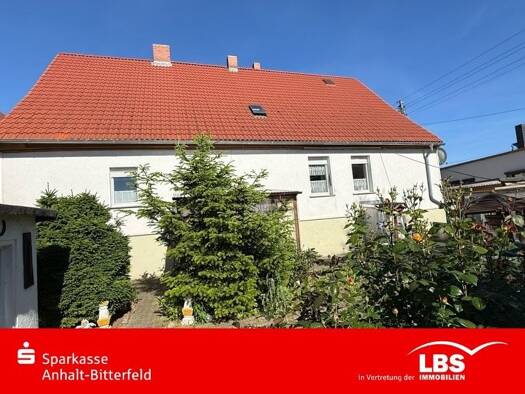 Einfamilienhaus zum Kauf 70.000 € 5 Zimmer 140 m² 710 m² Grundstück Löbnitz an der Linde Köthen (Anhalt) 06369