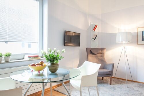 Wohnung zur Miete Wohnen auf Zeit 1.350 € 1 Zimmer 23 m²<br/>Wohnfläche 01.02.2025<br/>Verfügbarkeit Neustadt - Nord Köln 50672