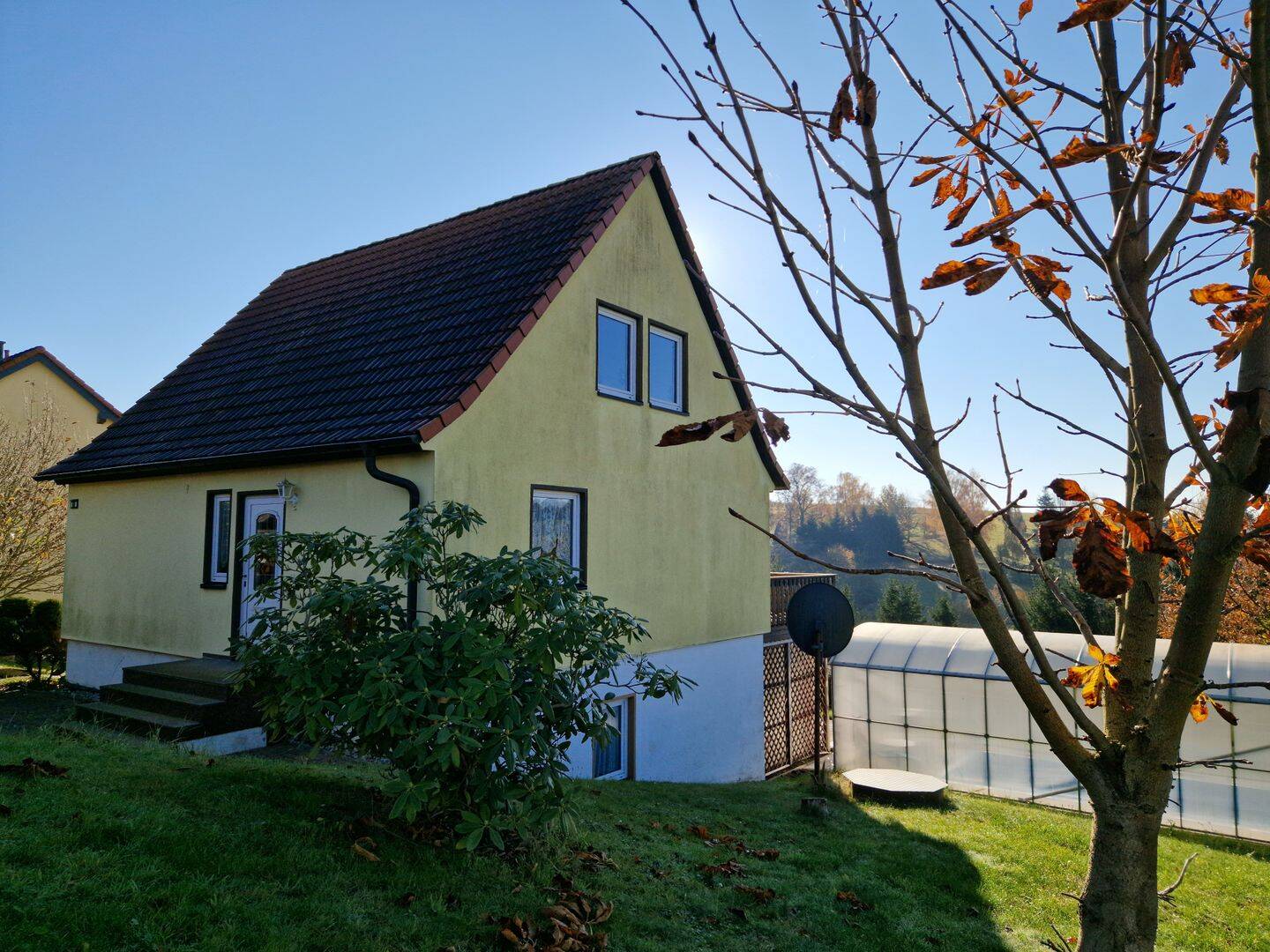 Immobilie in Striegistal - Gemütliches Haus + beheizter Pool = Ihr neues Zuhause (Wo? Im Striegistal!) - Bild 1