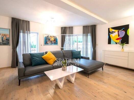 Einfamilienhaus zur Miete 2.500 € 3 Zimmer 150 m² Kučeli, Matulji Matulji 51211