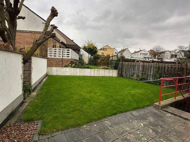 Doppelhaushälfte zur Miete 1.400 € 5 Zimmer 100 m² 250 m² Grundstück Maudach 67067