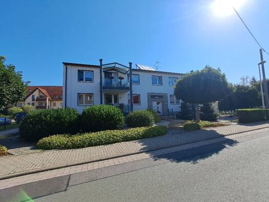 Mehrfamilienhaus zum Kauf als Kapitalanlage geeignet 420.000 € 25 Zimmer 393 m² Hauptstraße 62 a Niederlungwitz Glauchau 08371