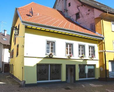 Wohnung zur Miete 980 € 3 Zimmer 96 m² 1. Geschoss frei ab sofort Zubergasse 4 Tiengen Waldshut-Tiengen 79761