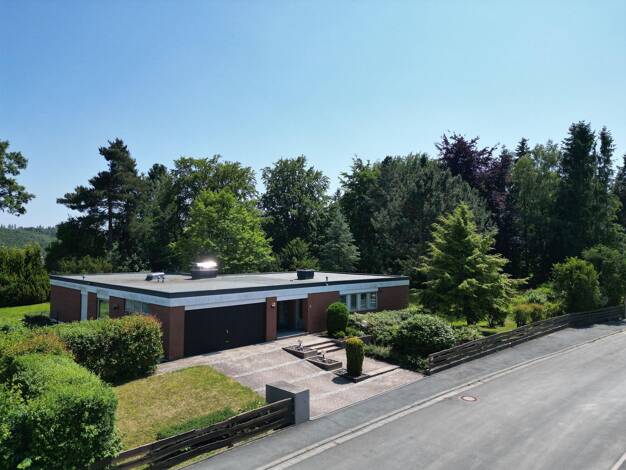 Villa zum Kauf 479.000 € 6 Zimmer 206 m² 3.259 m² Grundstück Lichtenberg Lichtenberg 95192