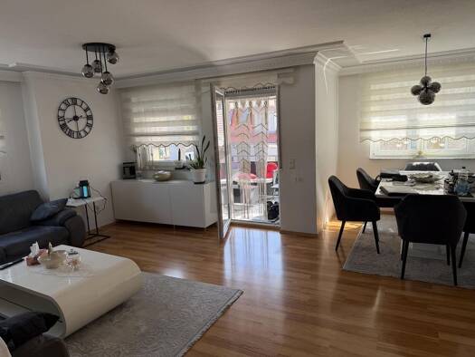 Wohnung zum Kauf 700.000 € 4 Zimmer 104 m² 3. Geschoss Zuffenhausen Zuffenhausen 70435