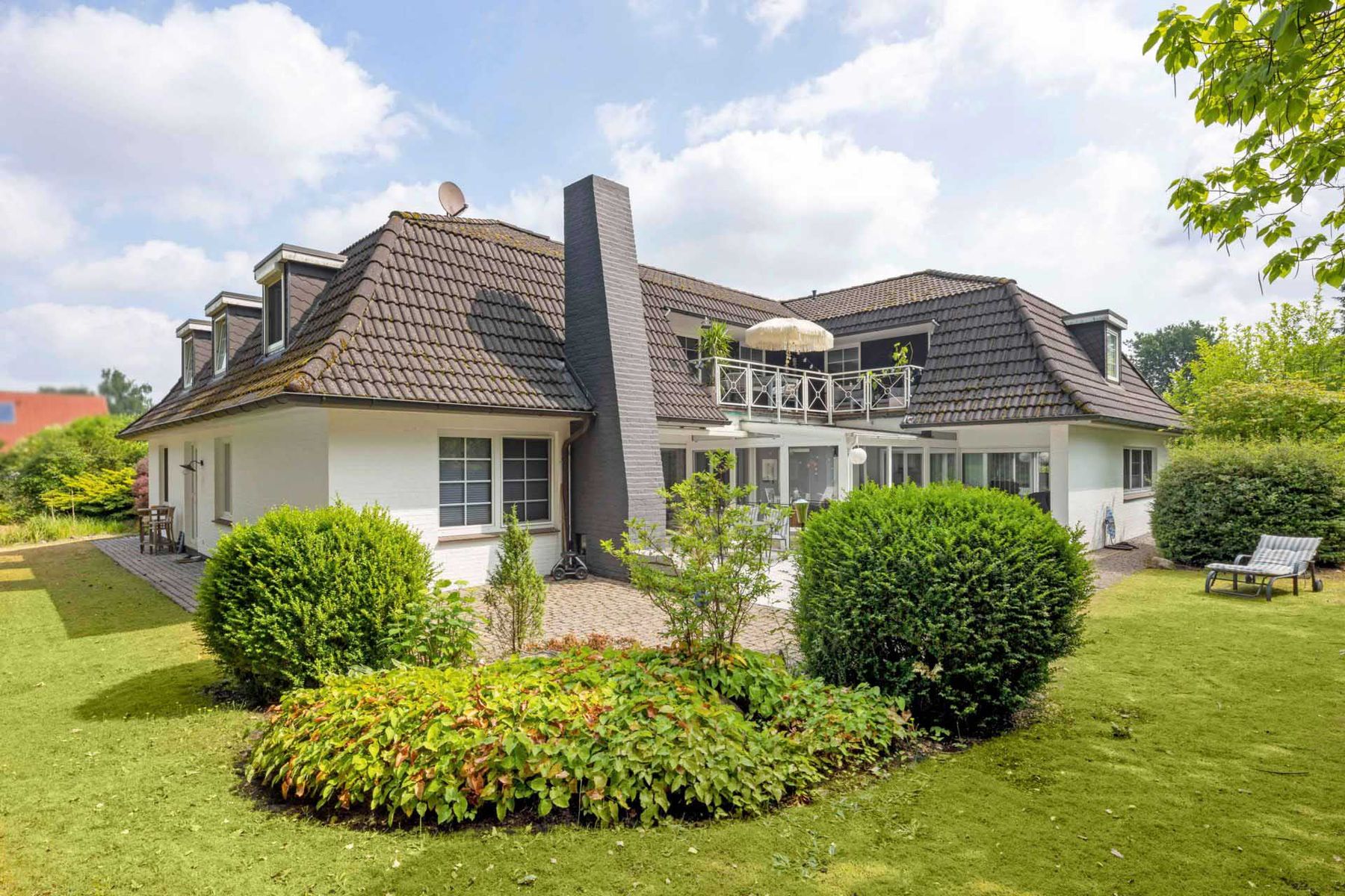 Mehrfamilienhaus zum Kauf als Kapitalanlage geeignet 1.275.000 € 8 Zimmer 420 m²<br/>Wohnfläche 2.500,1 m²<br/>Grundstück Hollenstedt Hollenstedt 21279