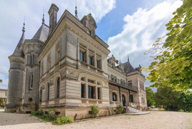 Schloss zum Kauf provisionsfrei 1.750.000 € 11 Zimmer 798 m² 23.300 m² Grundstück Jarnac