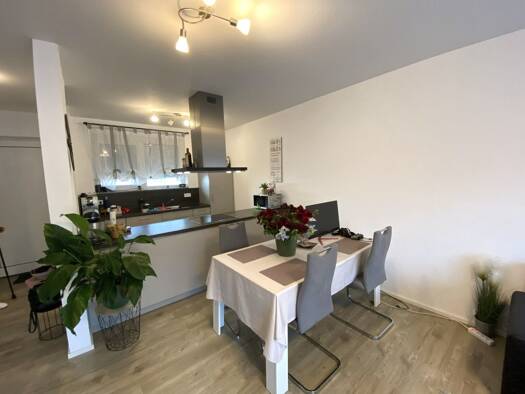 Wohnung zur Miete 810 € 2 Zimmer 72 m² 2. Geschoss Altfeld Marktheidenfeld 97828
