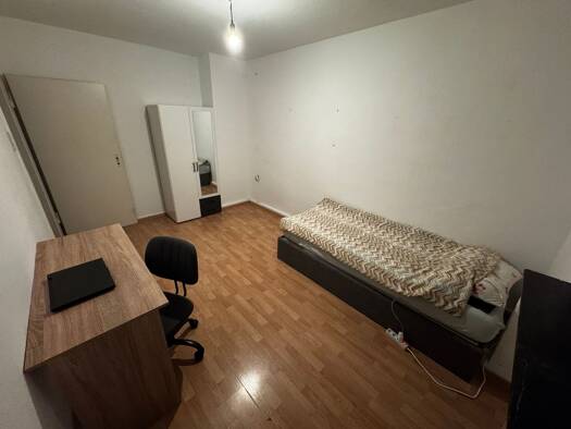 WG-Zimmer zur Miete 500 € 18 m² Geschoss 2/3 frei ab 01.08.2026 Mitte Dortmund 44137