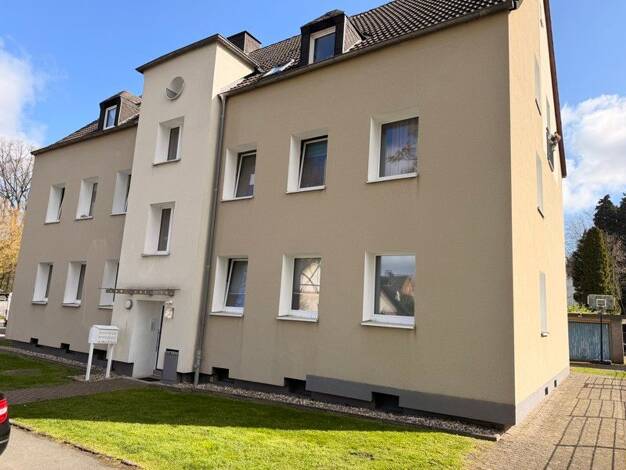 Wohnung zur Miete 584 € 3 Zimmer 63,6 m² frei ab 02.05.2026 Schillstr. 43 Eving Dortmund 44339