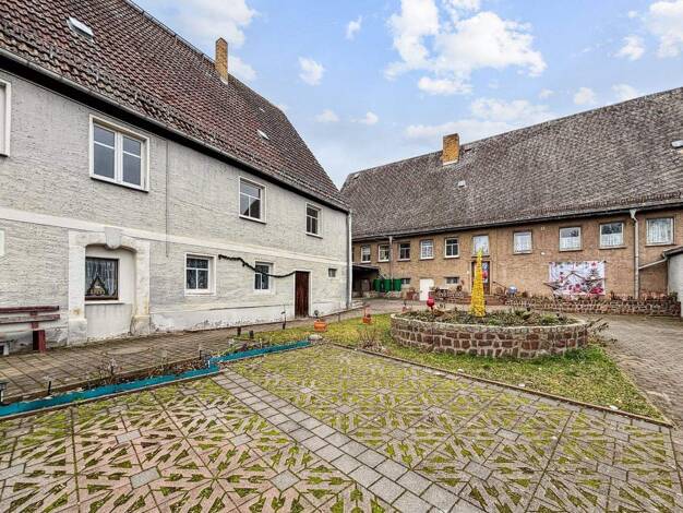 Mehrfamilienhaus zum Kauf 180.000 € 19,5 Zimmer 548 m² 3.380 m² Grundstück Mügeln 04769