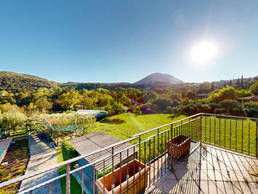 Einfamilienhaus zum Kauf 1.300.000 € 7 Zimmer 170 m² 4.000 m² Grundstück Roè Volciano 25077