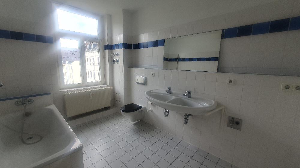 Wohnung zur Miete 330 € 2 Zimmer 66,8 m²<br/>Wohnfläche 3.<br/>Geschoss Elisenstraße 7 Zentrum 011 Chemnitz 09111