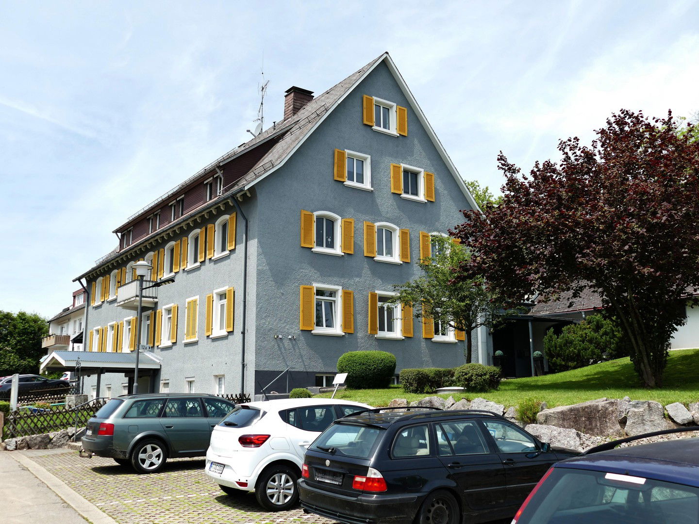 Mehrfamilienhaus zum Kauf provisionsfrei 1.590.000 € 40 Zimmer 960 m²<br/>Wohnfläche 1.400 m²<br/>Grundstück Görwihl Görwihl 79733