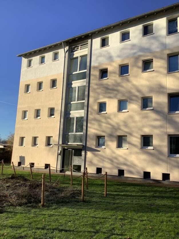 Wohnung zur Miete 590 € 2 Zimmer 56,7 m² 2. Geschoss frei ab 24.07.2025 Frohnhauser Str. 369 Holsterhausen Essen 45144