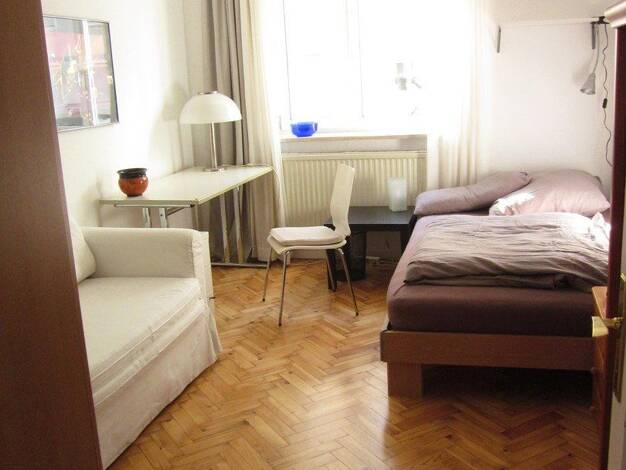 Wohnung zur Miete auf Zeit 1.500 € 2,5 Zimmer 45 m² frei ab 01.08.2026 Maxvorstadt München 80798