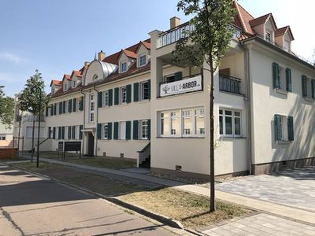 Wohnung zur Miete 700 € 3 Zimmer 101 m²<br/>Wohnfläche ab sofort<br/>Verfügbarkeit Haberstraße Leuna Bad Dürrenberg 06237