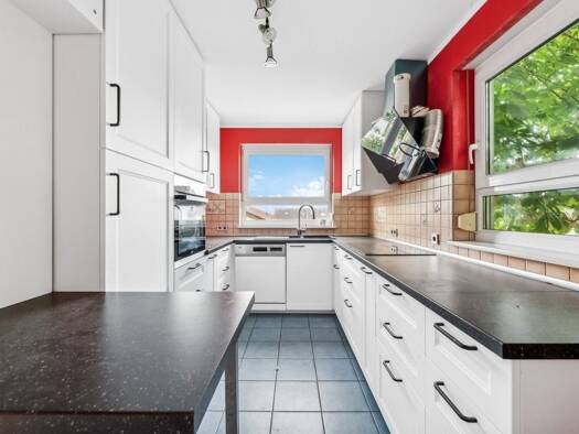 Einfamilienhaus zum Kauf 750.000 € 7 Zimmer 197 m² 601 m² Grundstück Talheim 74388
