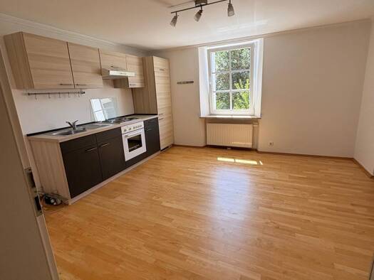 Wohnung zur Miete 640 € 2 Zimmer 70 m² 1. Geschoss frei ab sofort Bahnhofstraße 38 Haidenhof-Nord Passau 94032