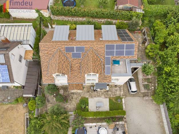 Mehrfamilienhaus zum Kauf 6 Zimmer 261,4 m² 620 m² Grundstück Ebringen 79285