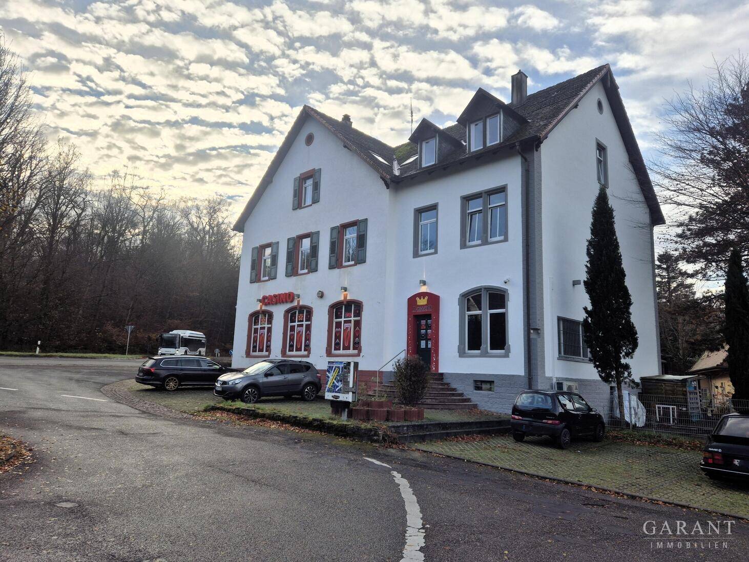 Einfamilienhaus zum Kauf 2.300.000 € 10 Zimmer 305 m²<br/>Wohnfläche 2.089 m²<br/>Grundstück Busenbach Waldbronn-Neurod 76337