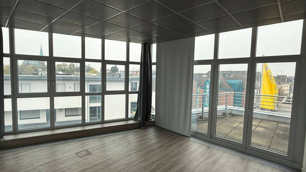 Terrassenwohnung zur Miete 670 € 2,5 Zimmer 67 m² 3. Geschoss frei ab sofort Heinsberg 52525