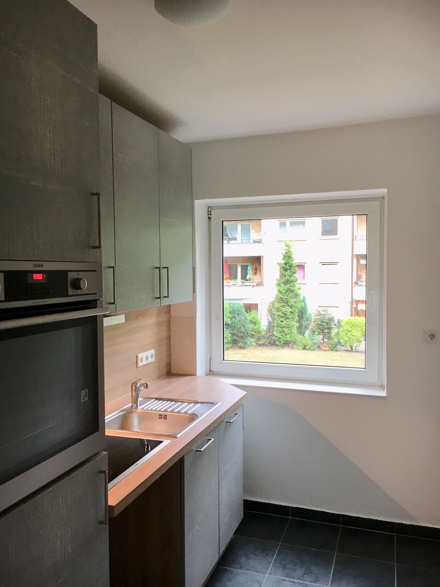 Wohnung zum Kauf 215.000 € 2 Zimmer 49 m²<br/>Wohnfläche 1.<br/>Geschoss Niendorf Hamburg 22455