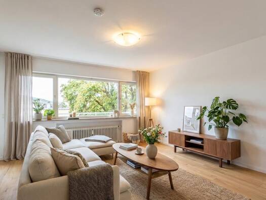 Wohnung zur Miete 1.300 € 2,5 Zimmer 84 m² Geschoss 2/5 frei ab 01.03.2026 Müllheim 79379