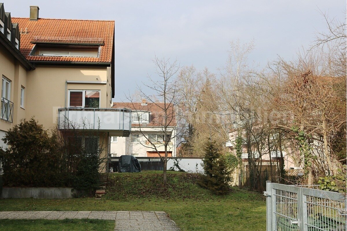 Wohnung zum Kauf 299.000 € 2,5 Zimmer 82 m²<br/>Wohnfläche ab sofort<br/>Verfügbarkeit Schwand / Eigenes Heim 130 Fürth 90766