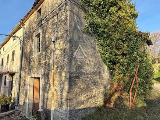 Einfamilienhaus zum Kauf 275.000 € 5 Zimmer 108 m² Krasica, Buje Buje 52460