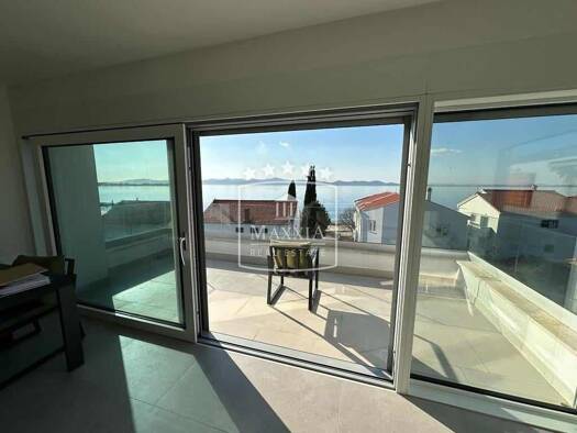Wohnung zum Kauf 650.000 € 4 Zimmer 130 m² 2. Geschoss Zadar 23000